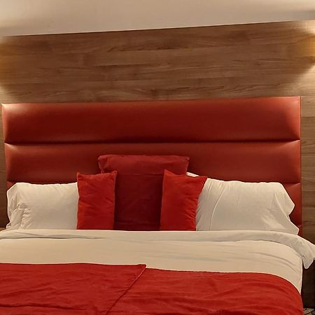 Hotel Happy Land Holliday Residential Épinay-sur-Seine Exterior foto